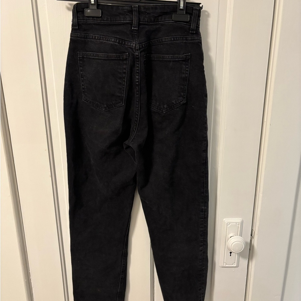 H&M Black Mom Jeans